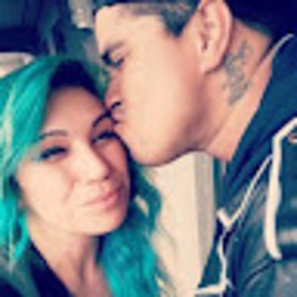 Meet your Posher, Adrianne